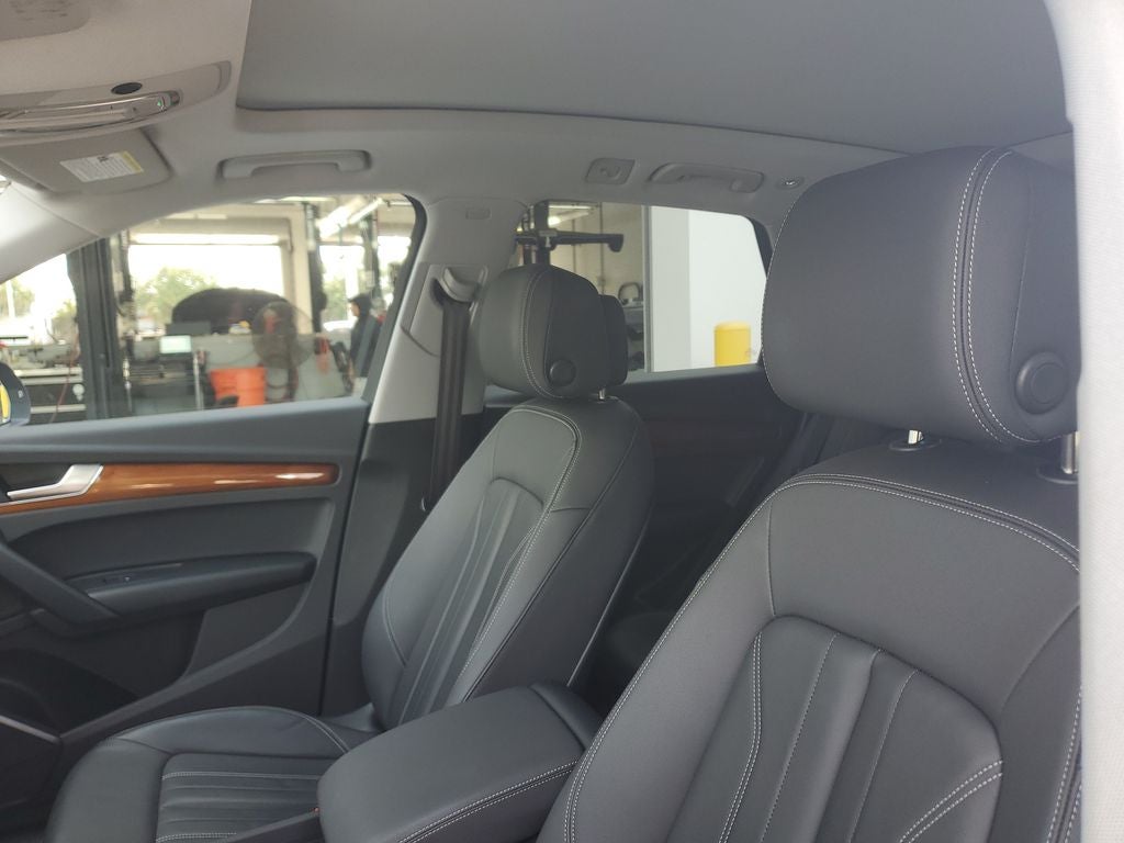 2023 Audi Q5 45 S line Premium quattro