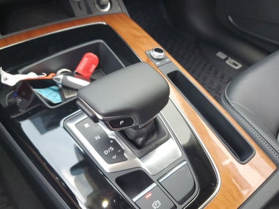 2023 Audi Q5 45 S line Premium quattro