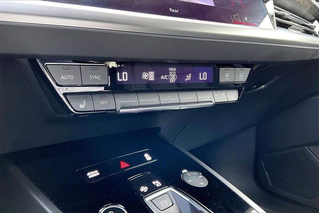 2024 Audi Q4 e-tron Premium quattro