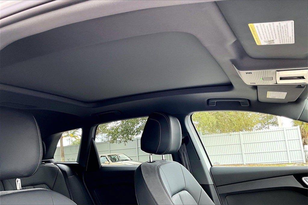 2024 Audi Q4 e-tron Premium quattro