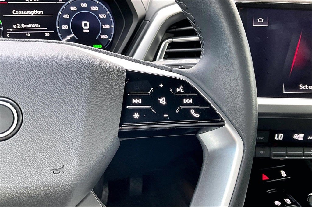 2024 Audi Q4 e-tron Premium quattro