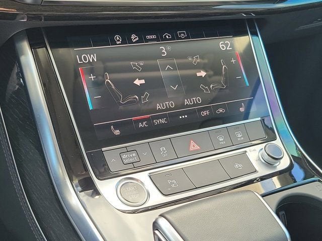 2024 Audi Q7 45 Premium Plus