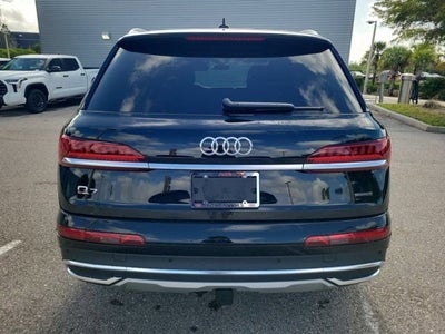 2024 Audi Q7 45 Premium Plus