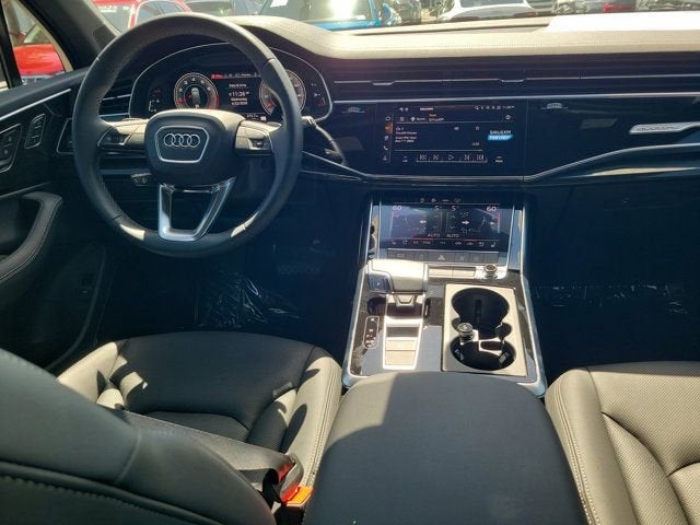 2025 Audi Q7 45 Premium Plus