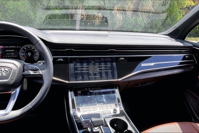 2023 Audi Q7 45 Premium Plus quattro
