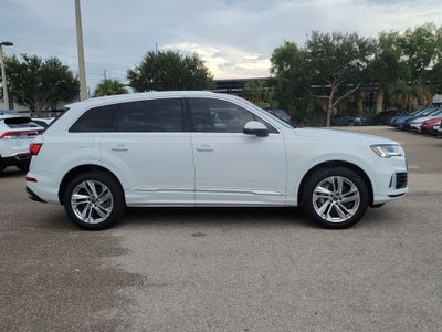 2023 Audi Q7 45 Premium Plus quattro