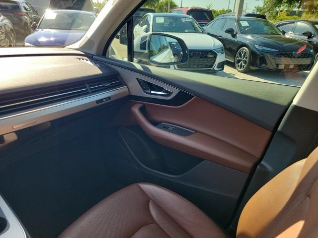2019 Audi Q7 45 Premium Plus