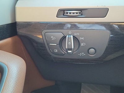 2019 Audi Q7 45 Premium Plus