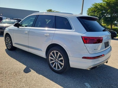2019 Audi Q7 45 Premium Plus
