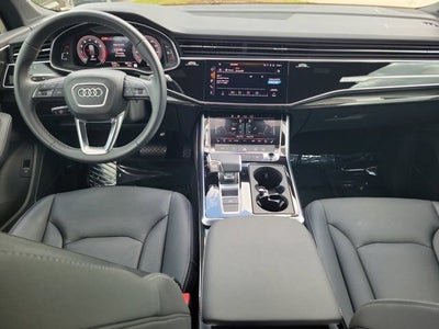 2025 Audi Q7 55 Premium Plus