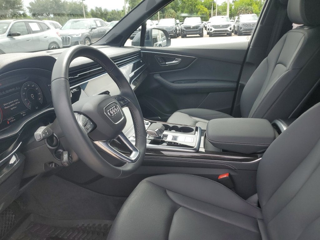 2025 Audi Q7 55 Premium Plus quattro