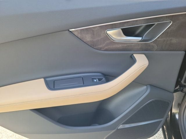 2026 Audi Q7 55 Premium Plus
