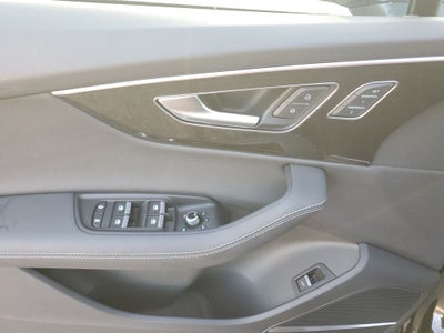 2025 Audi Q7 55 Premium Plus quattro