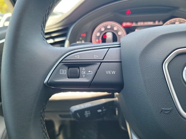2023 Audi Q7 55 Premium Plus