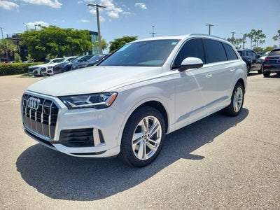 2023 Audi Q7 55 Premium Plus