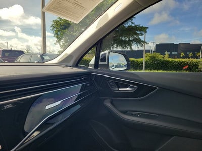 2023 Audi Q7 55 Premium Plus