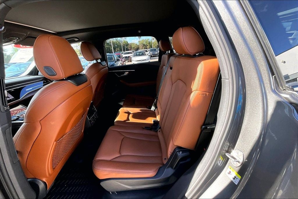 2025 Audi Q7 55 Prestige quattro