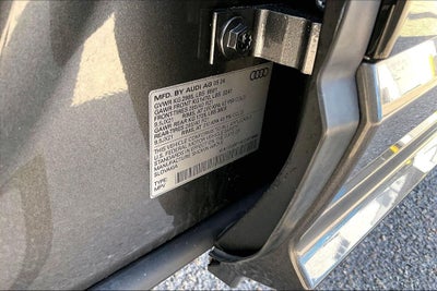 2025 Audi Q7 55 Prestige quattro