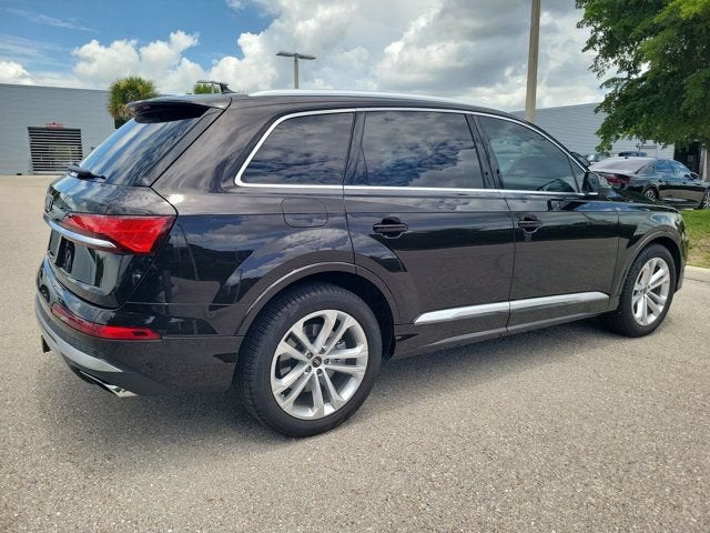 2025 Audi Q7 55 Prestige