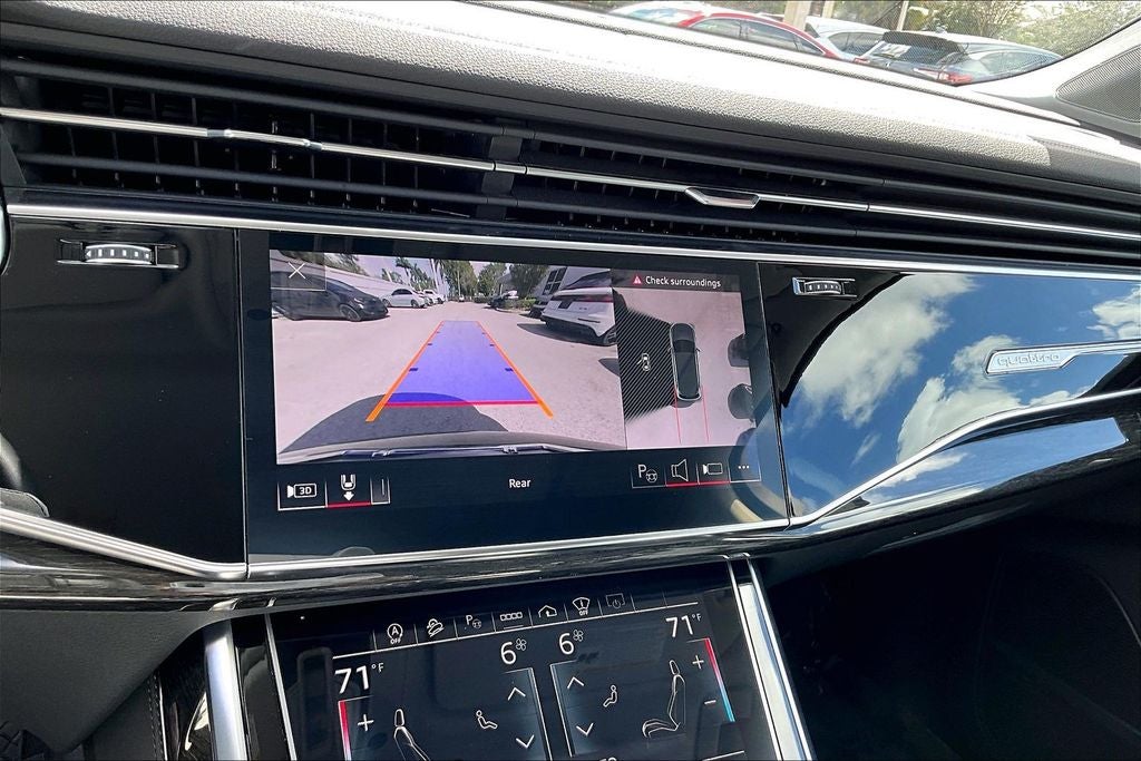 2023 Audi Q7 55 Prestige quattro