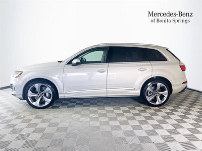 2021 Audi Q7 Prestige
