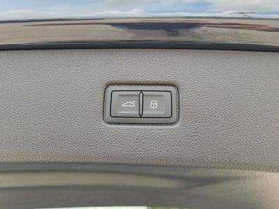 2026 Audi Q7 55 Prestige quattro