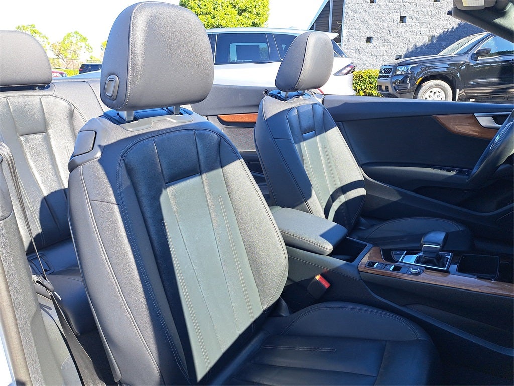 2022 Audi A5 Cabriolet 45 Premium quattro