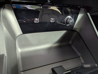 2025 Audi A6 e-tron Premium quattro