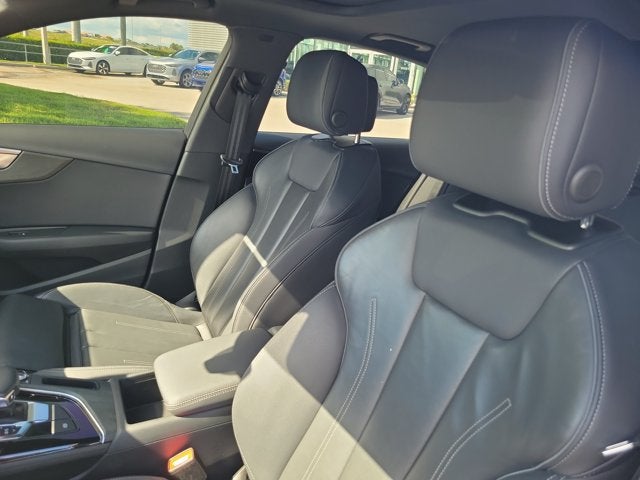 2024 Audi A4 45 S line Premium