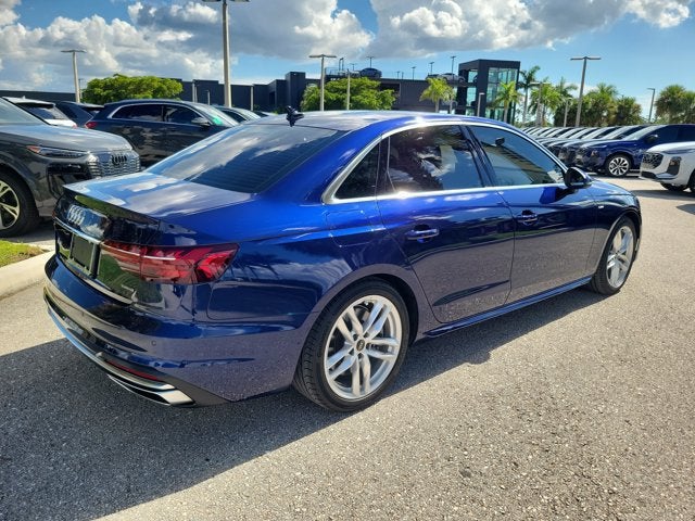 2024 Audi A4 45 S line Premium