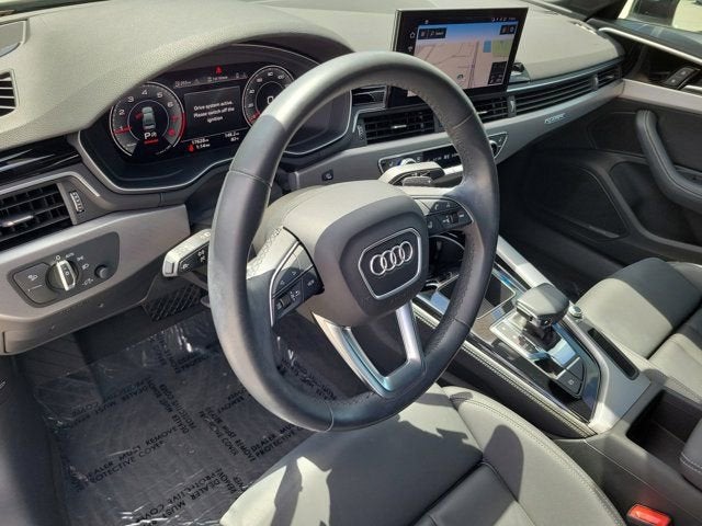 2022 Audi A4 45 S line Premium Plus