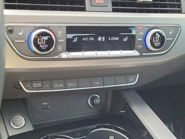 2022 Audi A4 45 S line Premium Plus