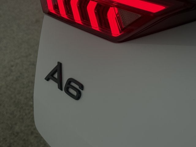 2022 Audi A6 Sedan Premium Plus 55 TFSI quattro