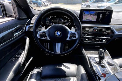 2022 BMW 5 Series M550i xDrive