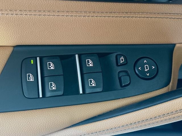 2023 BMW 5 Series 530e xDrive