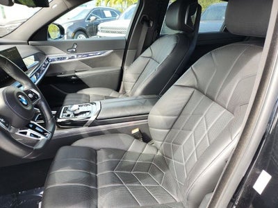 2024 BMW 7 Series 740i xDrive