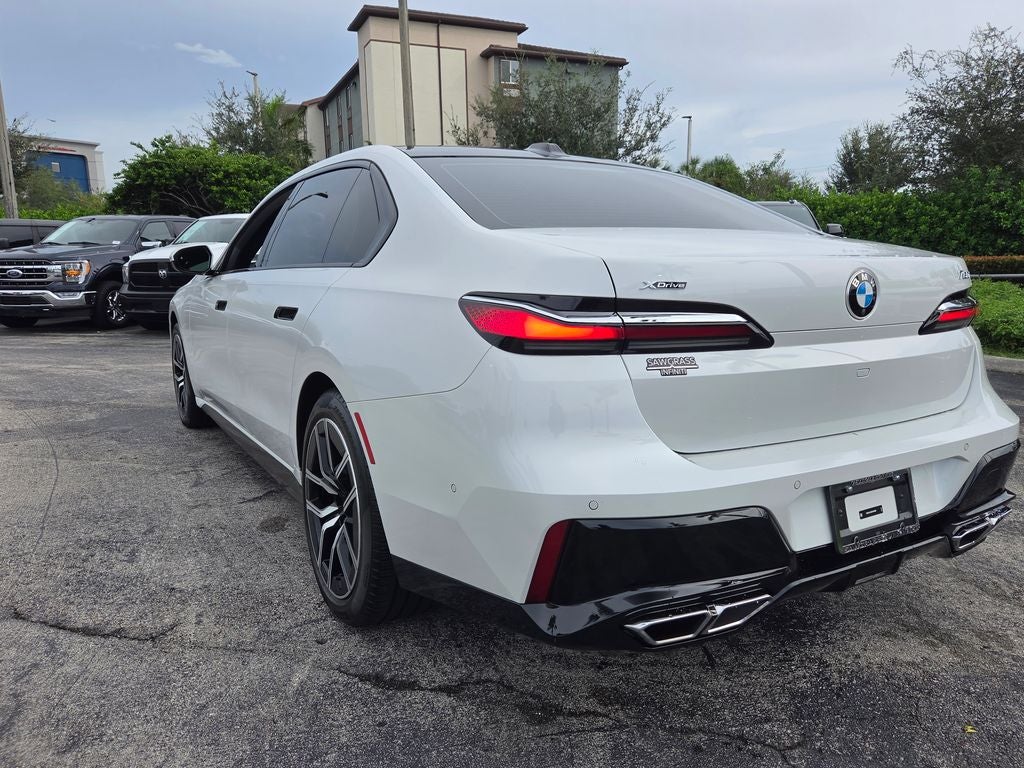 2024 BMW 7 Series 760i xDrive