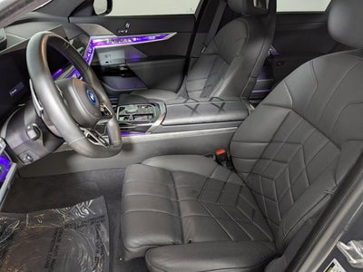 2024 BMW 7 Series 750e xDrive Plug-In Hybrid