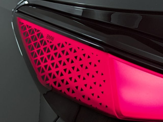 2024 BMW 7 Series 750e xDrive Plug-In Hybrid