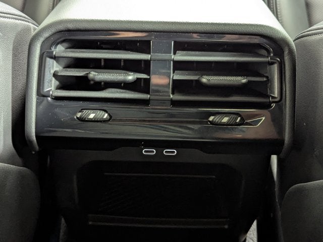 2025 BMW 5 Series 530i Sedan