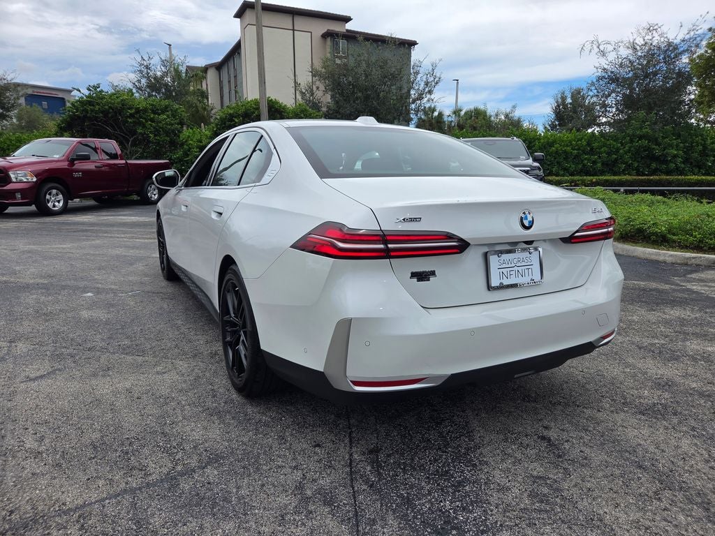2025 BMW 5 Series 540i xDrive PREMIUM PACKAGE