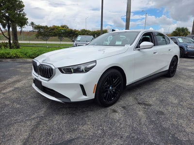 2025 BMW 5 Series 540i xDrive PREMIUM PACKAGE