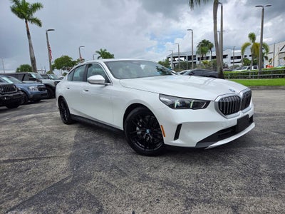 2025 BMW 5 Series 540i xDrive PREMIUM PACKAGE