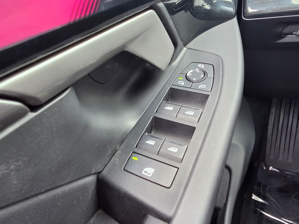 2025 BMW 5 Series 540i xDrive PREMIUM PACKAGE