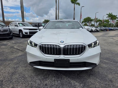 2025 BMW 5 Series 540i xDrive PREMIUM PACKAGE