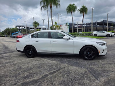 2025 BMW 5 Series 540i xDrive PREMIUM PACKAGE