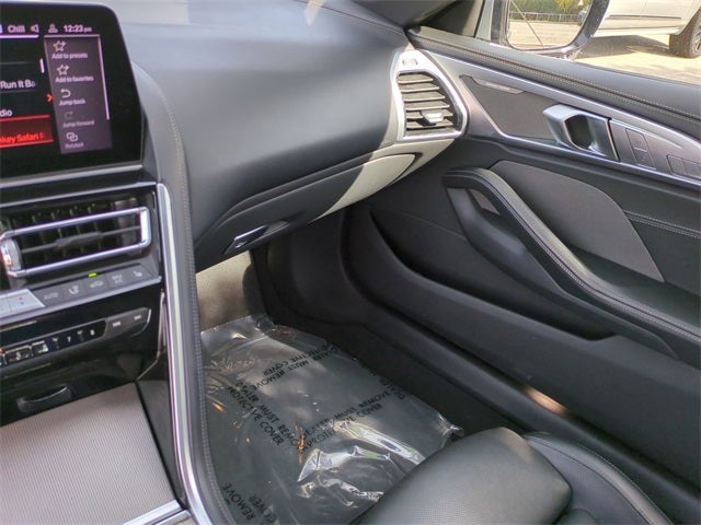 2025 BMW 8 Series 840i