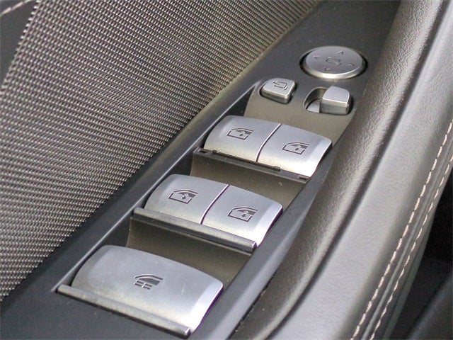 2025 BMW 8 Series 840i