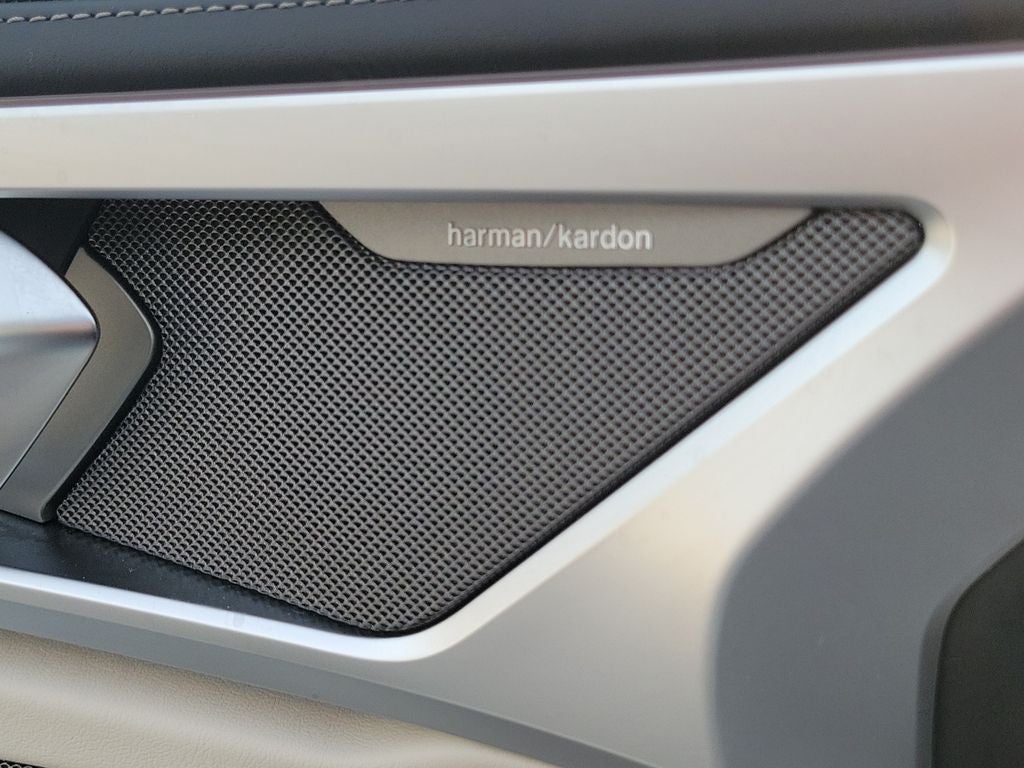 2026 BMW 8 Series 840i