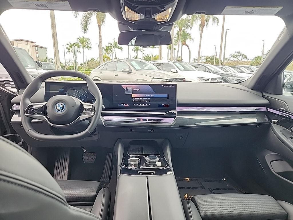 2025 BMW i5 eDrive40
